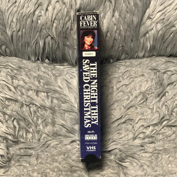 The Night They Saved Christmas VHS Home Video Jaclyn Smith Art Carney Holiday - Picture 3 of 5